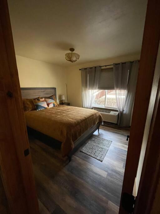 Parkway Yellowstone Guest House Apartment #3 Гардінер Екстер'єр фото