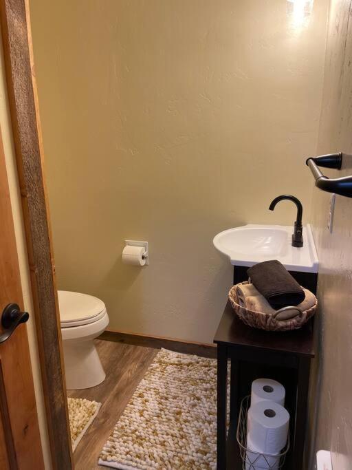 Parkway Yellowstone Guest House Apartment #3 Гардінер Екстер'єр фото
