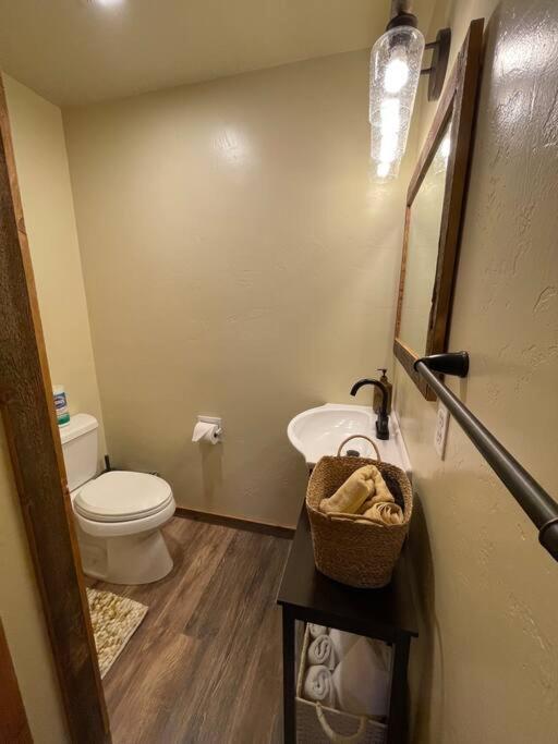 Parkway Yellowstone Guest House Apartment #3 Гардінер Екстер'єр фото