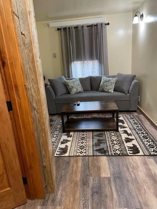 Parkway Yellowstone Guest House Apartment #3 Гардінер Екстер'єр фото